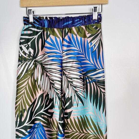 ASOS Design 4 Blue Tropical Border Print Satin Pajama Set Long Sleeve Top Pants - Picture 11 of 16